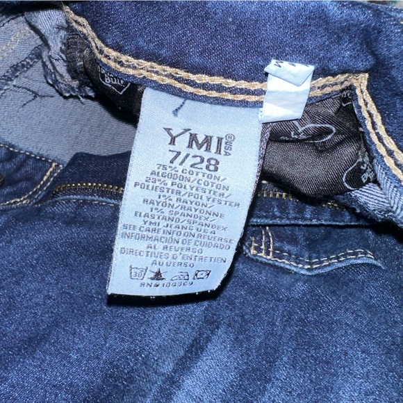 Jeans - Picture 3 of 3